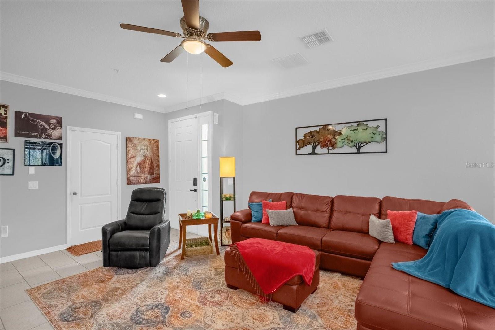 Image 6 of 42 For 2749 Econ Landing Boulevard