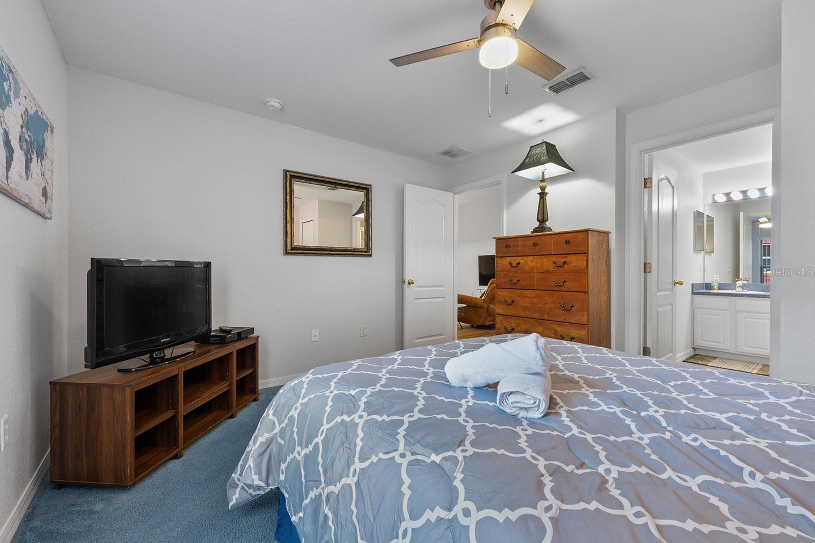 Image 29 of 69 For 17644 Woodcrest Way