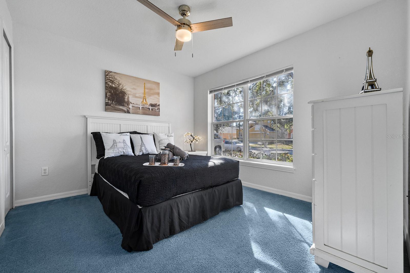 Image 33 of 69 For 17644 Woodcrest Way