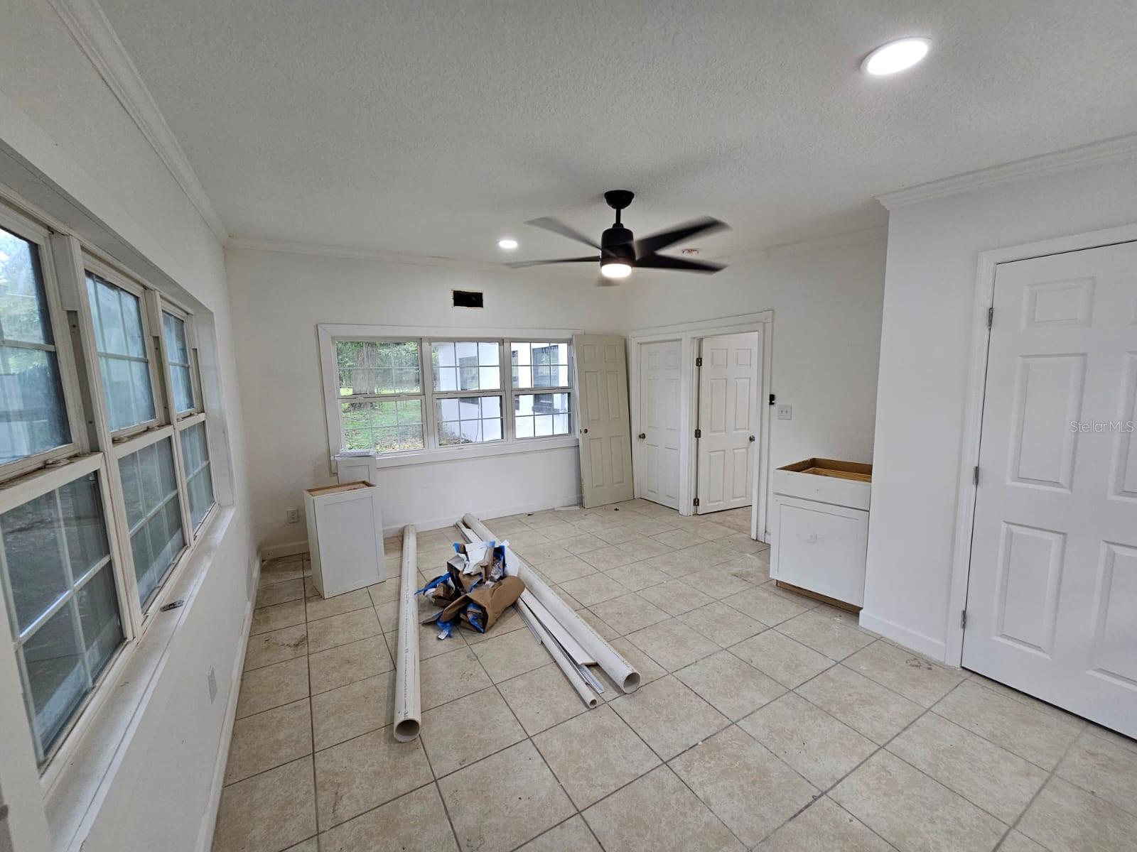 Image 14 of 19 For 7614 Bell Boulevard