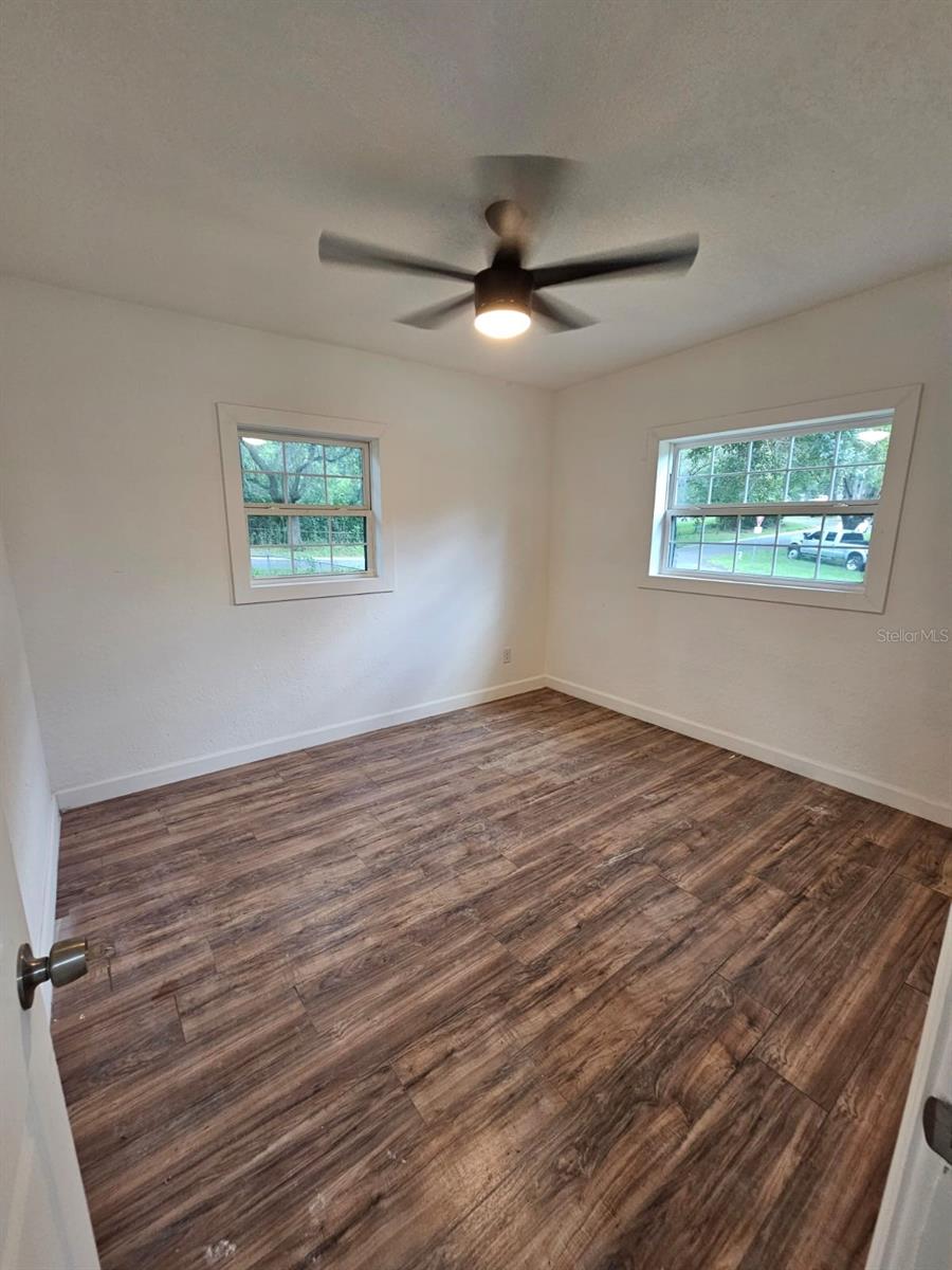 Image 16 of 19 For 7614 Bell Boulevard