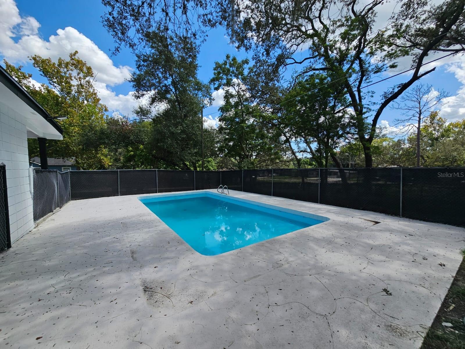 Image 5 of 19 For 7614 Bell Boulevard