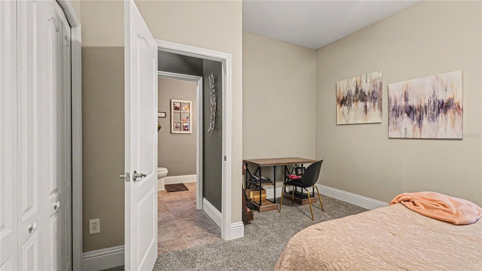 Image 18 of 32 For 3612 47th Terrace