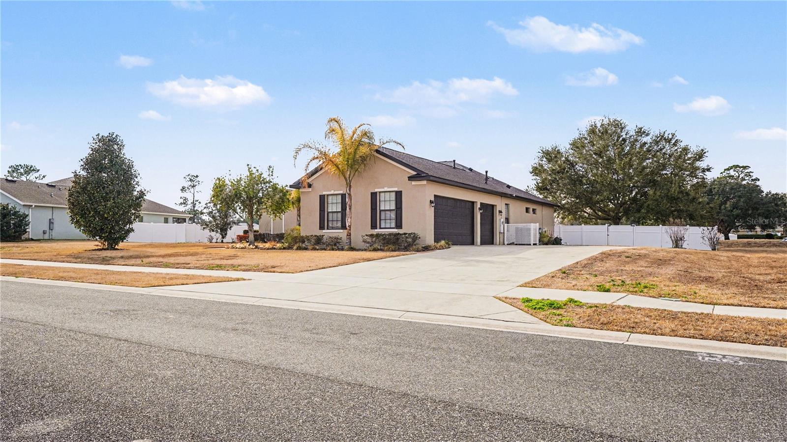 Image 5 of 32 For 3612 47th Terrace