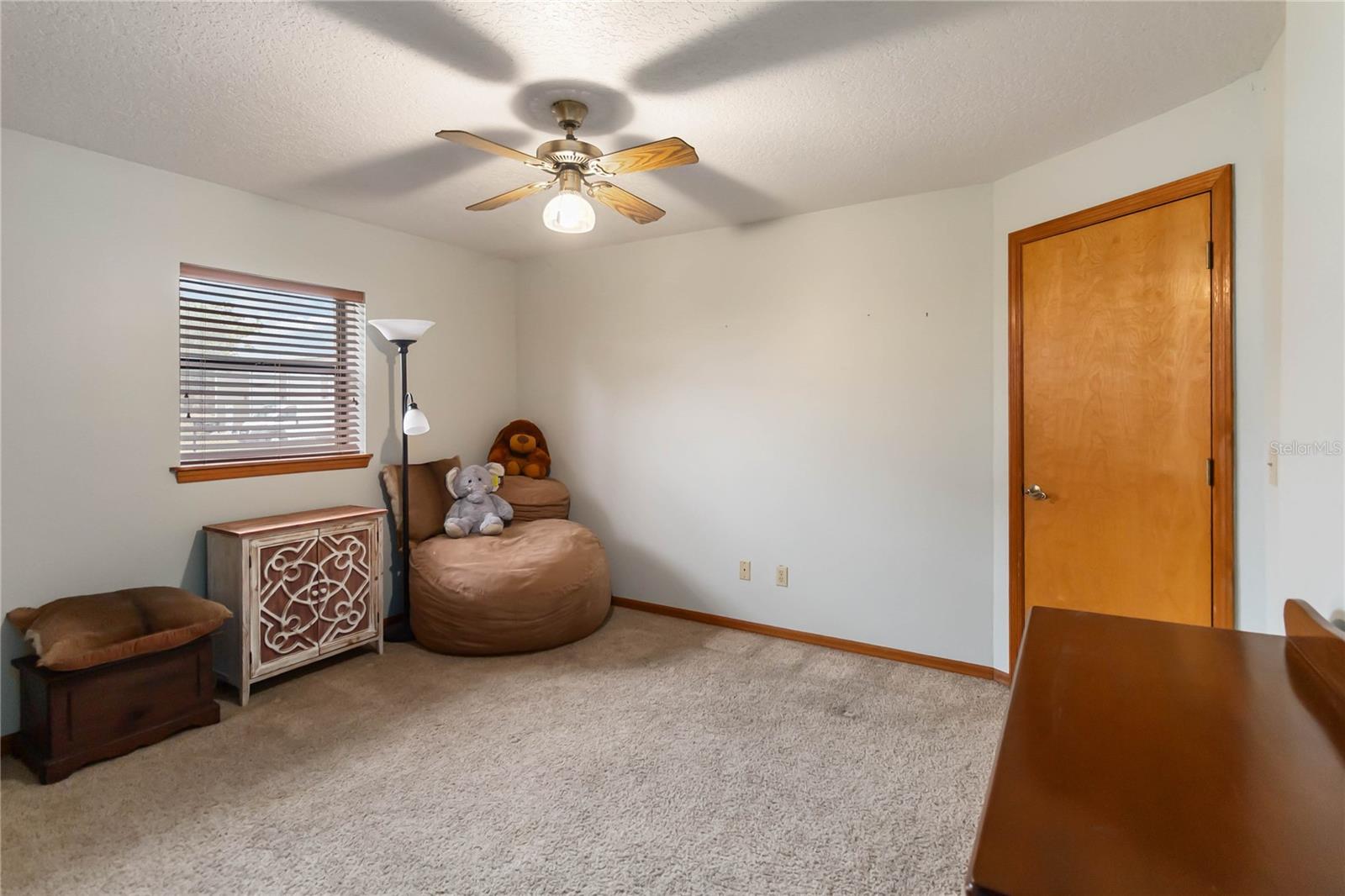 Image 27 of 42 For 18711 Northcliff Street