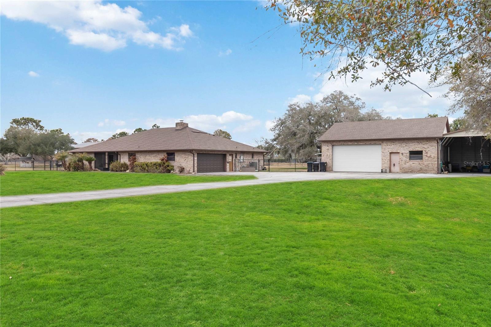 Image 6 of 42 For 18711 Northcliff Street