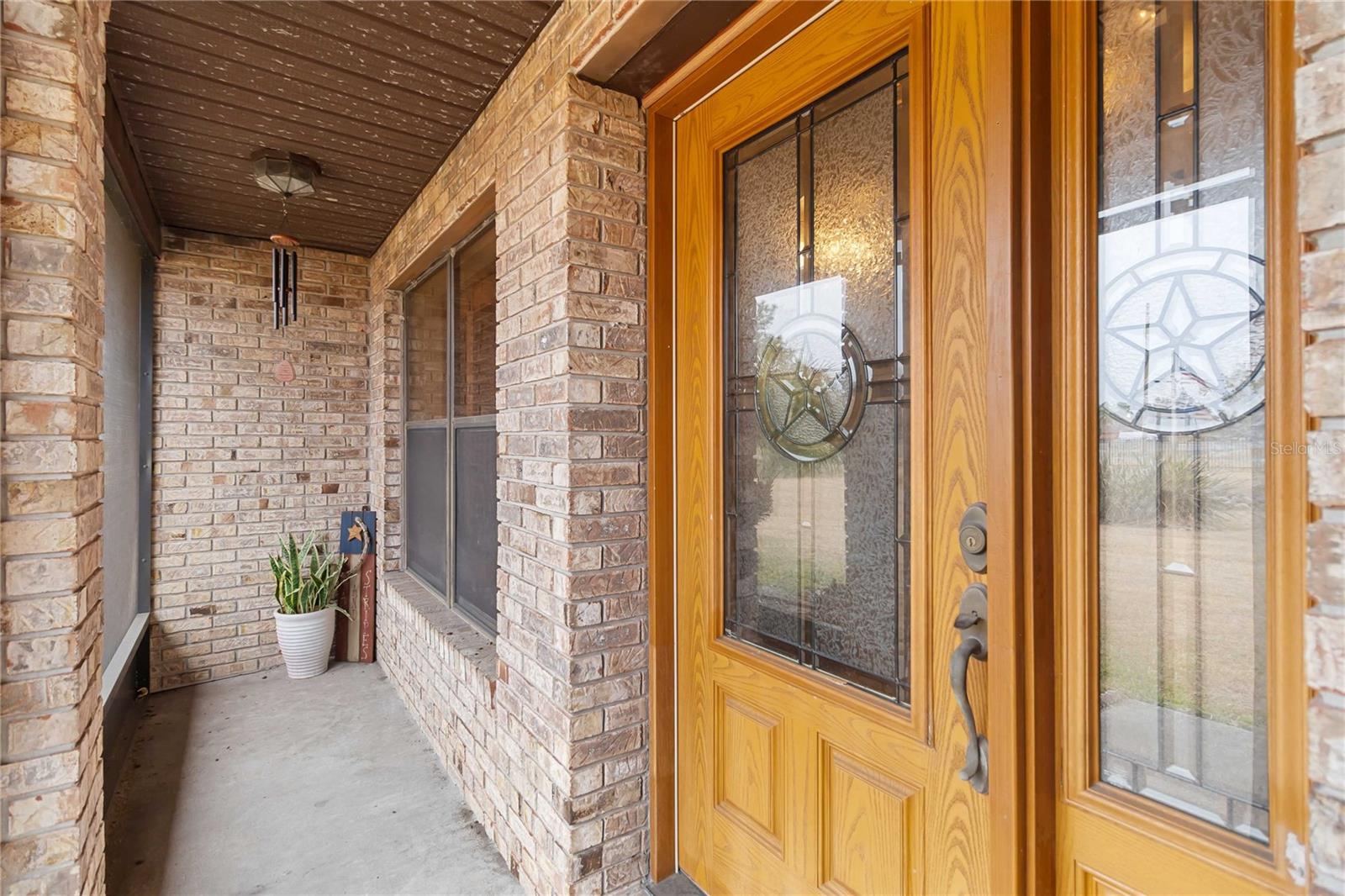 Image 8 of 42 For 18711 Northcliff Street