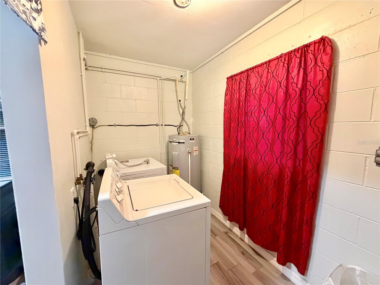 Image 16 of 24 For 1311 Braebury Drive