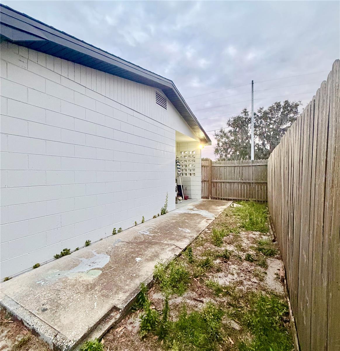 Image 21 of 24 For 1311 Braebury Drive