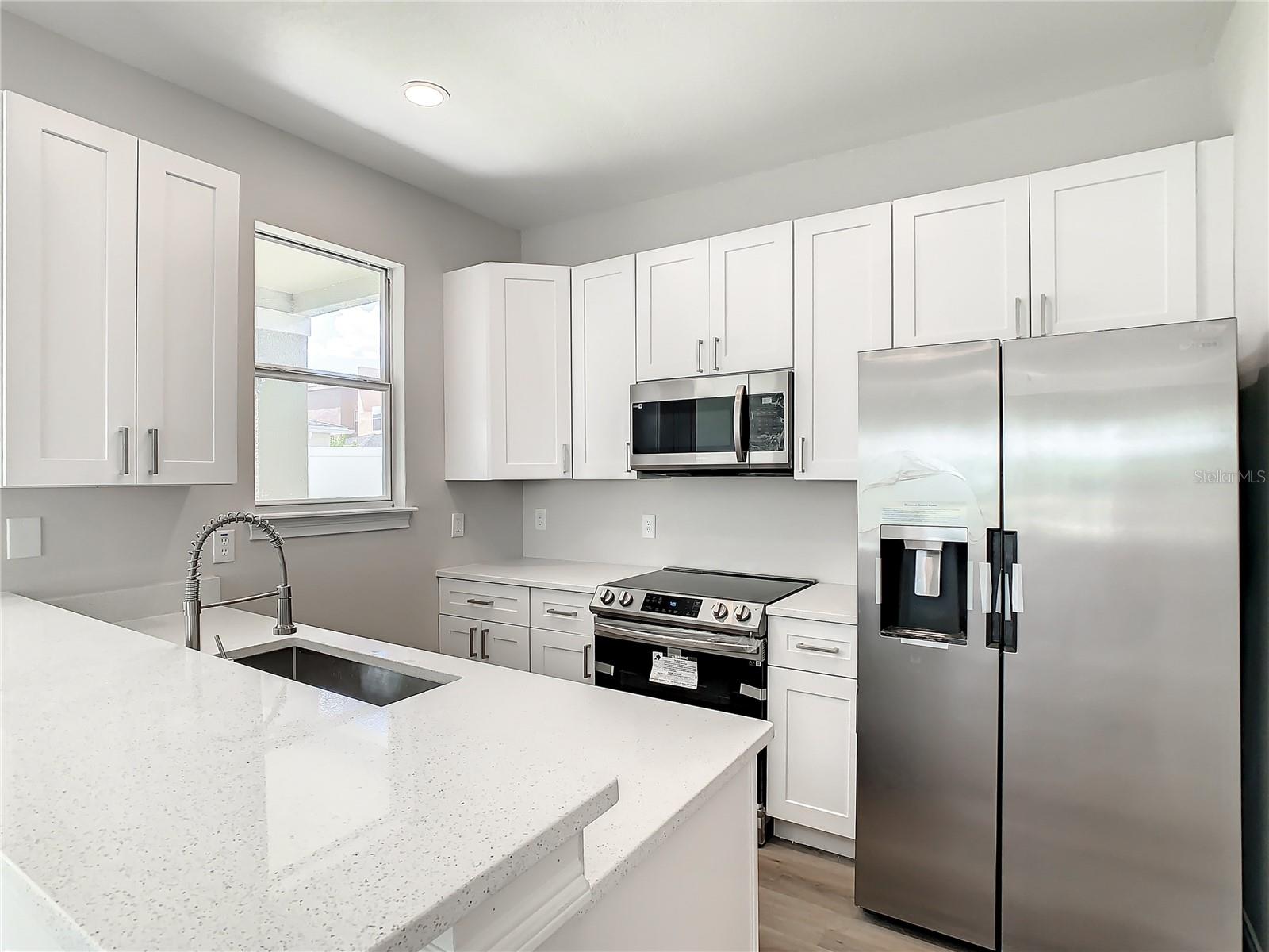 Image 16 of 53 For 12703 Tanja King Boulevard