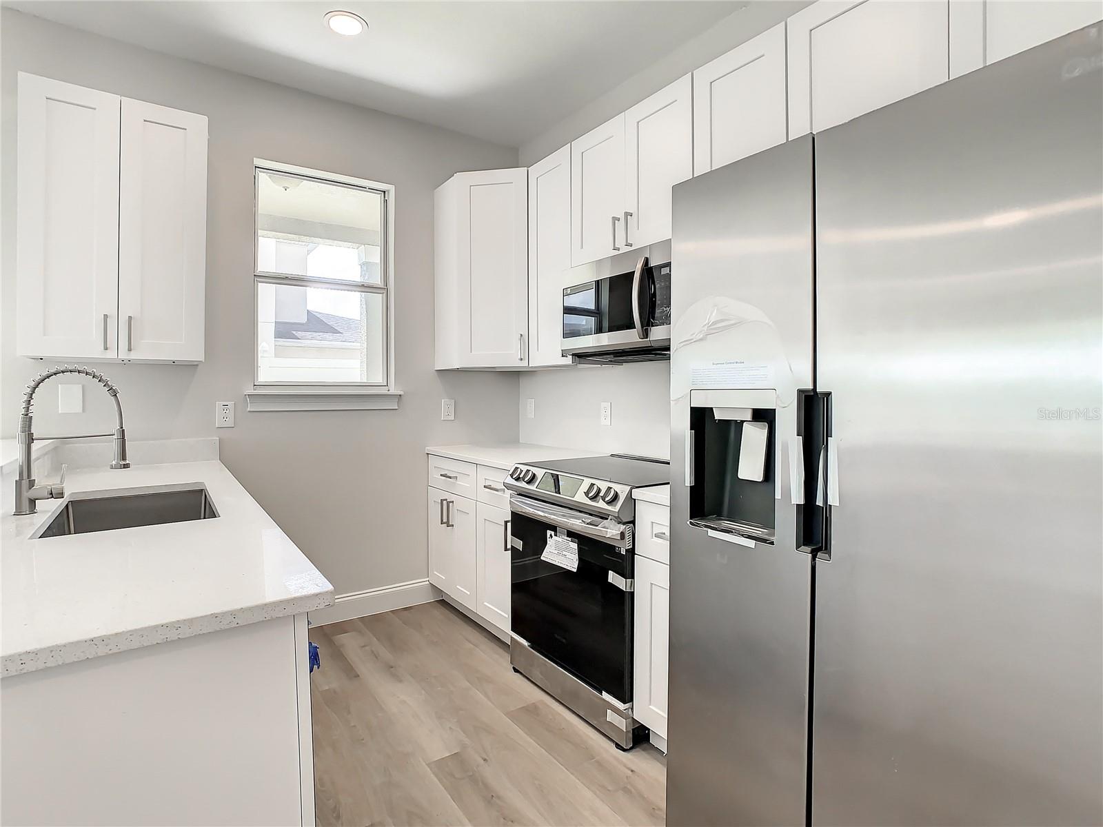 Image 20 of 53 For 12703 Tanja King Boulevard