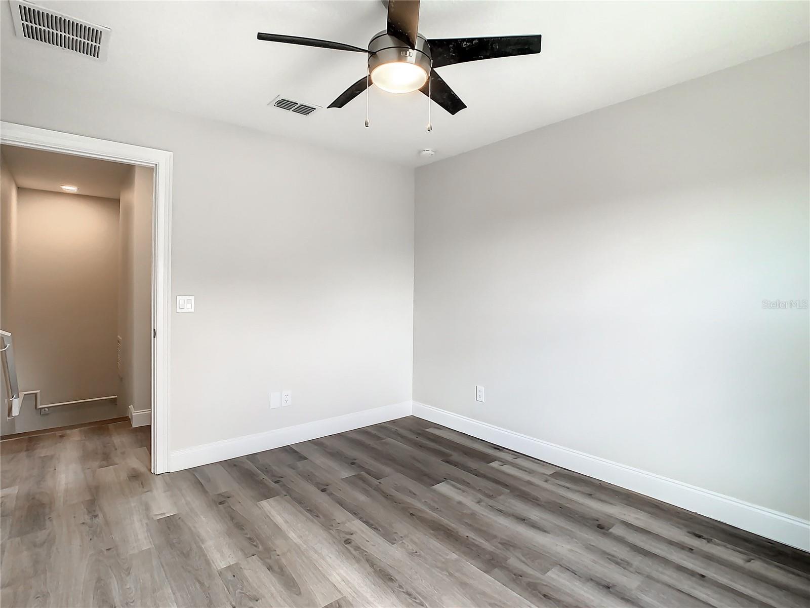 Image 23 of 53 For 12703 Tanja King Boulevard