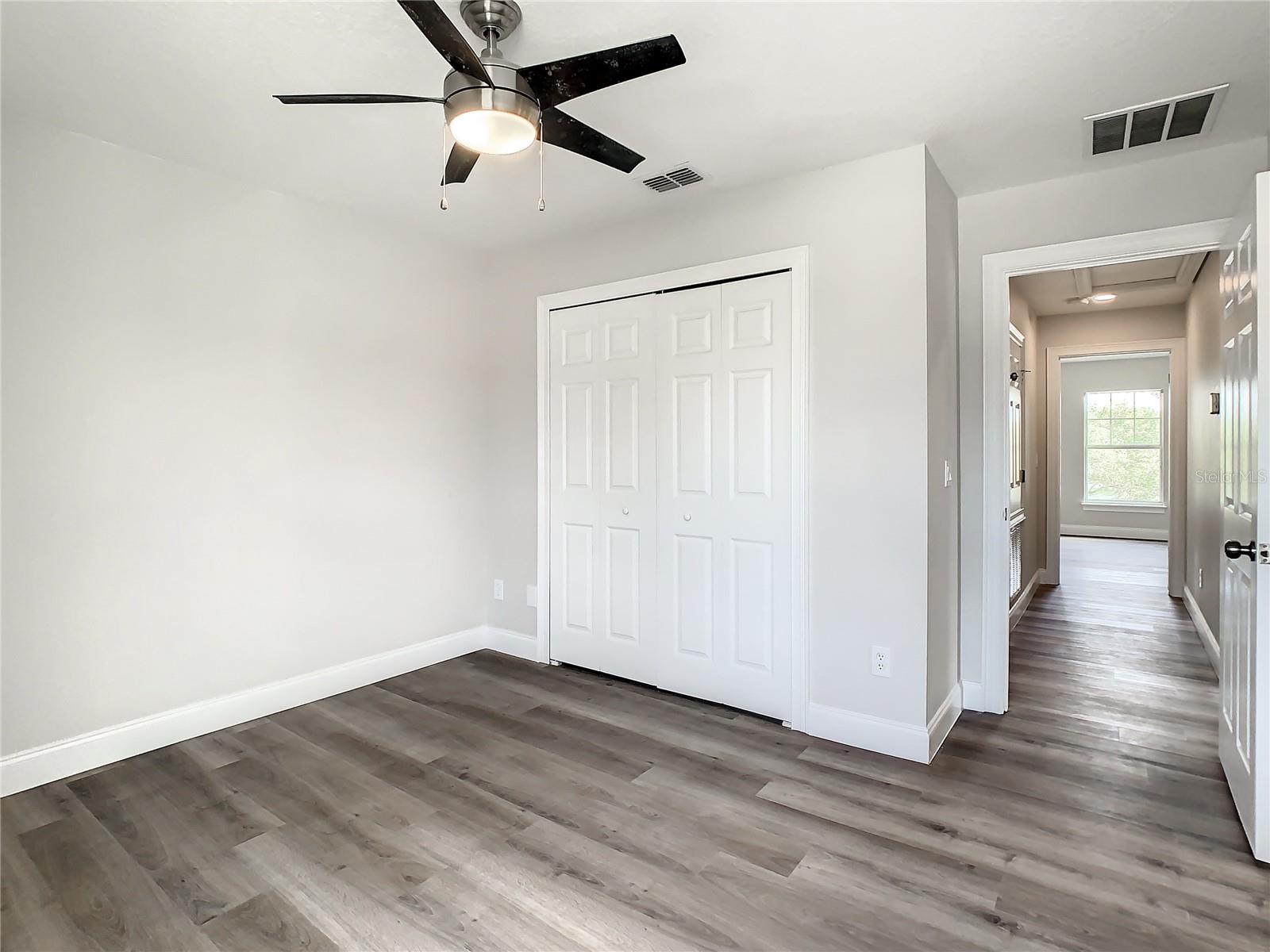 Image 27 of 53 For 12703 Tanja King Boulevard