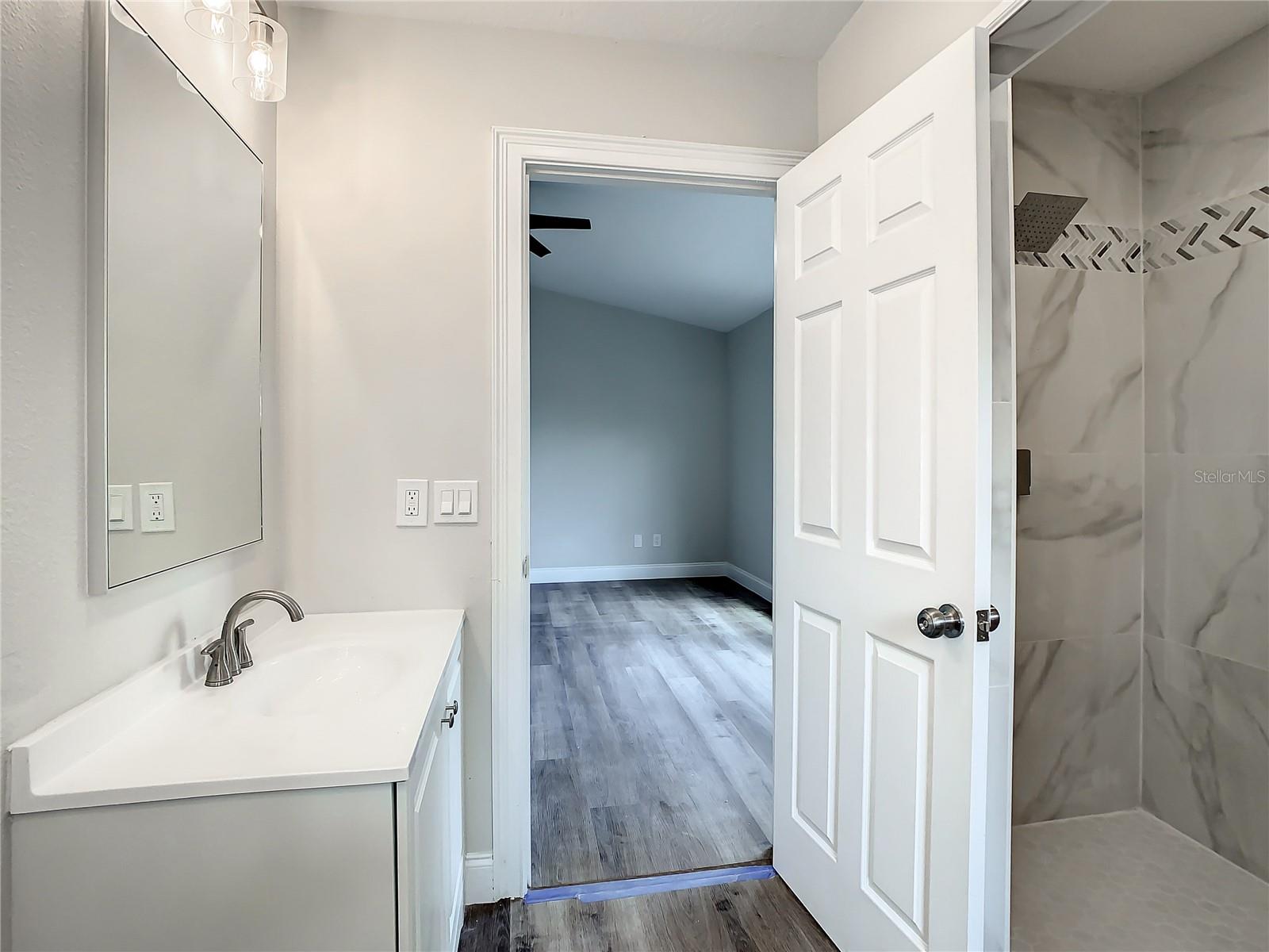 Image 41 of 53 For 12703 Tanja King Boulevard