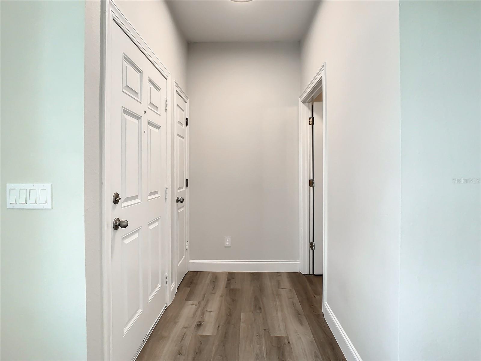 Image 5 of 53 For 12703 Tanja King Boulevard