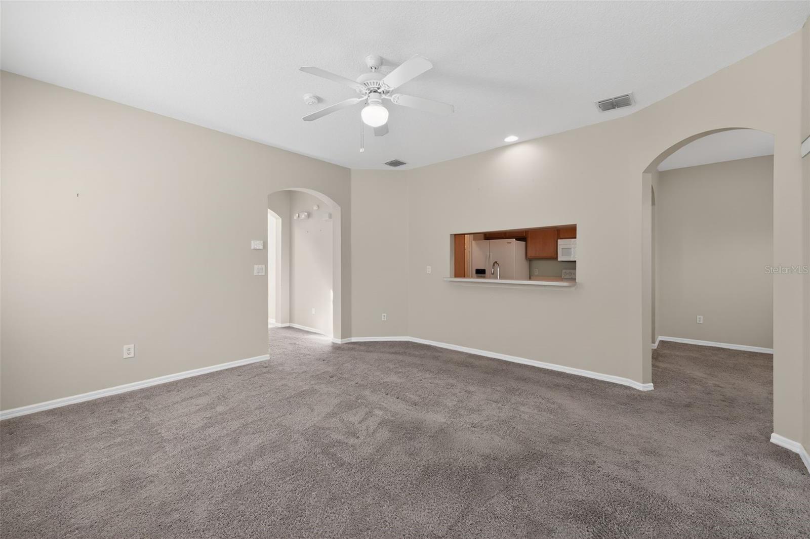 Image 4 of 21 For 4301 Paradise Cove Court