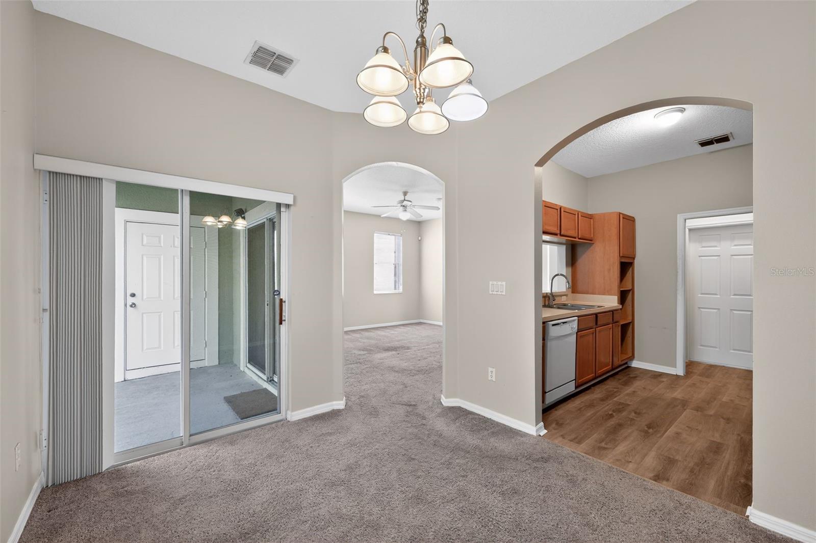 Image 7 of 21 For 4301 Paradise Cove Court