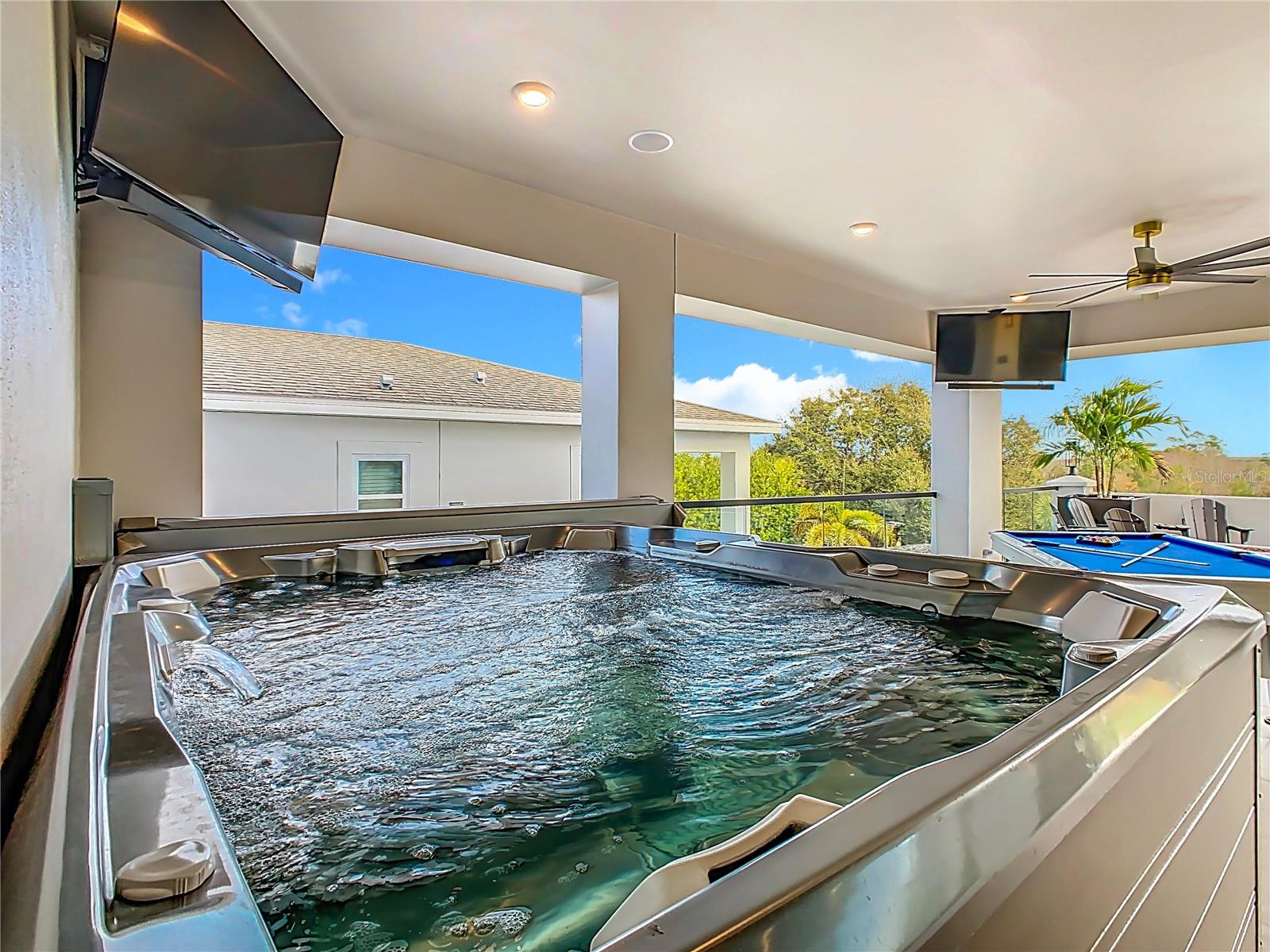 Image 20 of 64 For 805 Golden Bear Drive