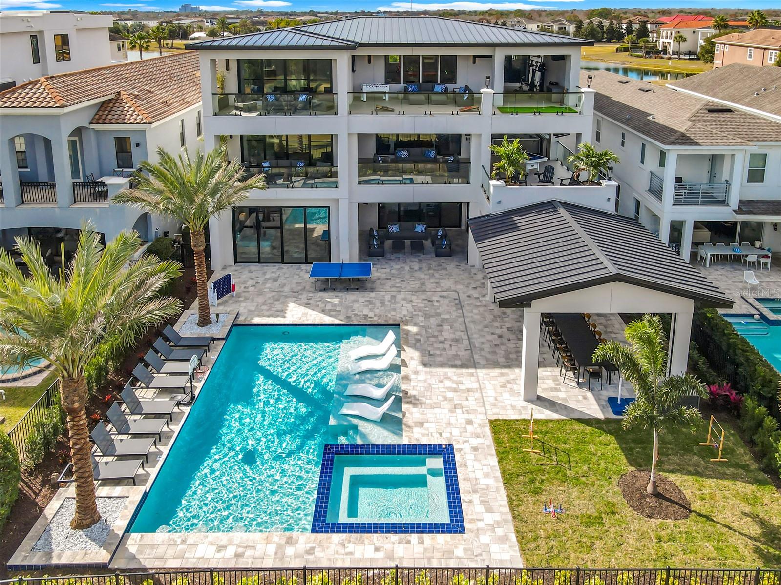 Image 5 of 64 For 805 Golden Bear Drive