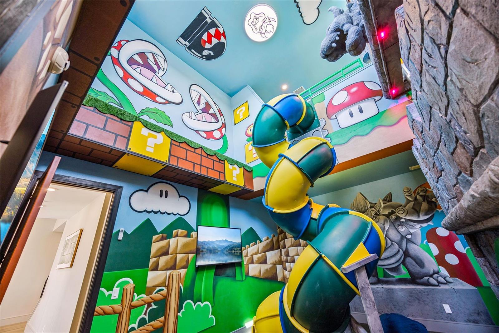 Image 7 of 64 For 805 Golden Bear Drive