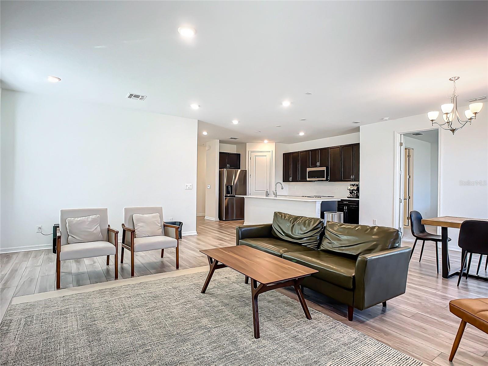 Image 13 of 49 For 1317 Sterling Pointe Drive