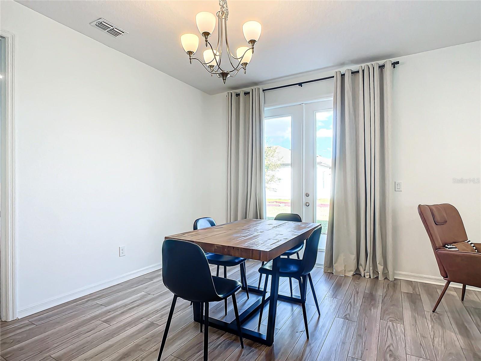 Image 16 of 49 For 1317 Sterling Pointe Drive