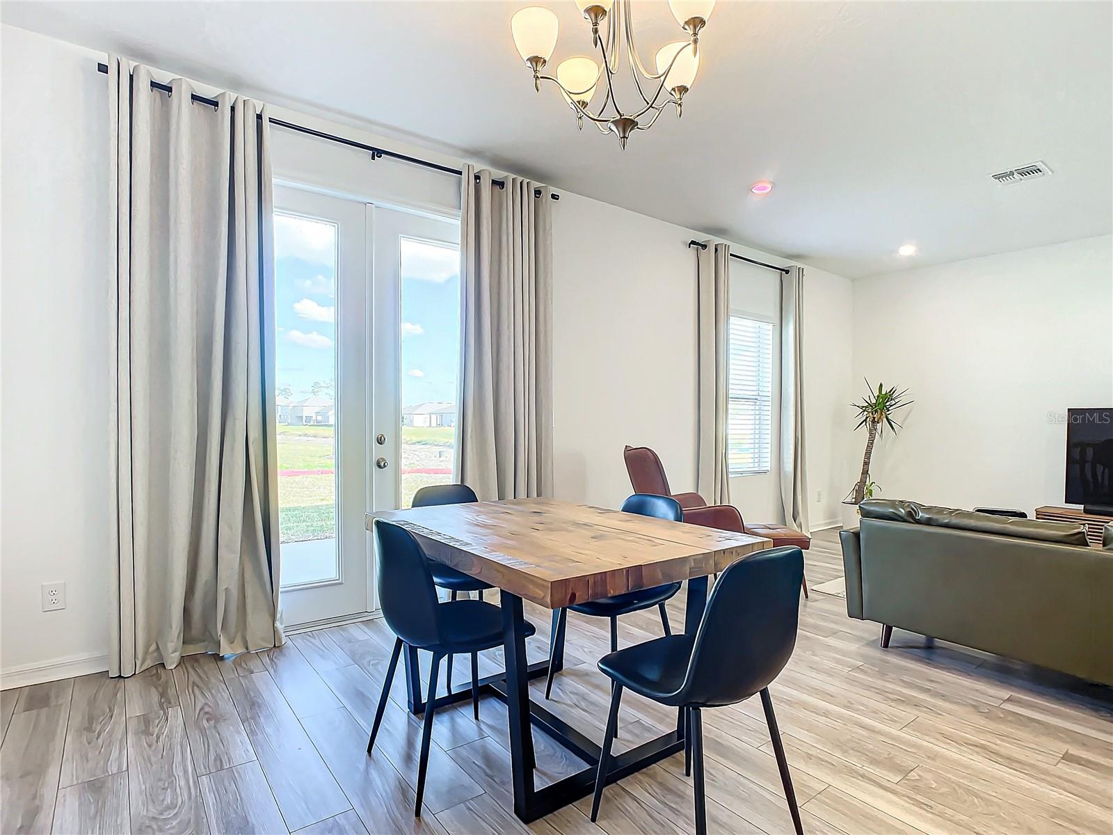 Image 17 of 49 For 1317 Sterling Pointe Drive