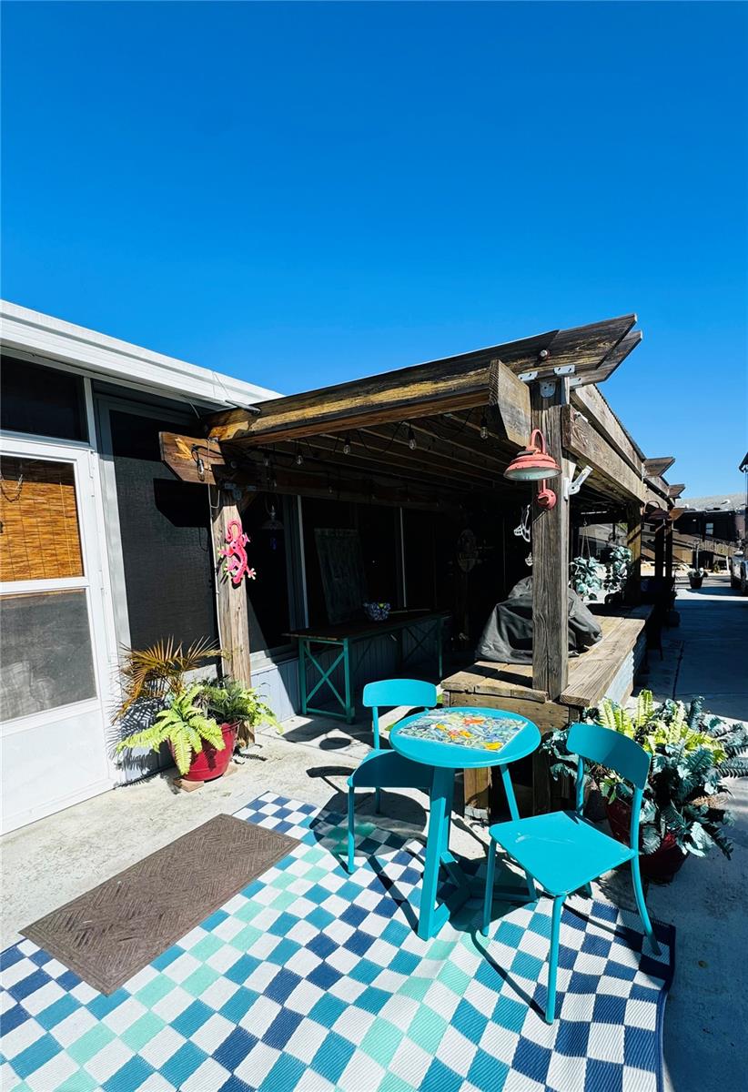 Image 10 of 60 For 411 St George Drive