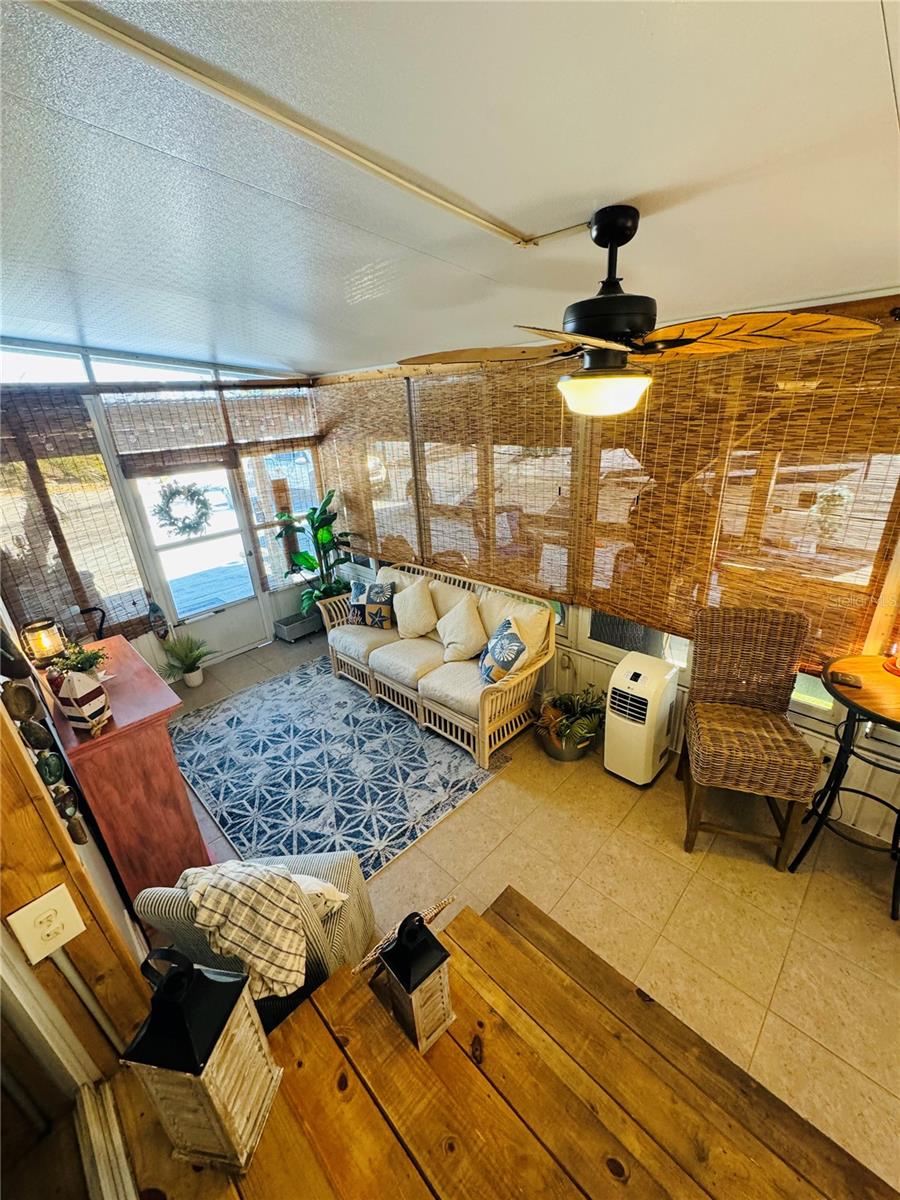 Image 12 of 60 For 411 St George Drive