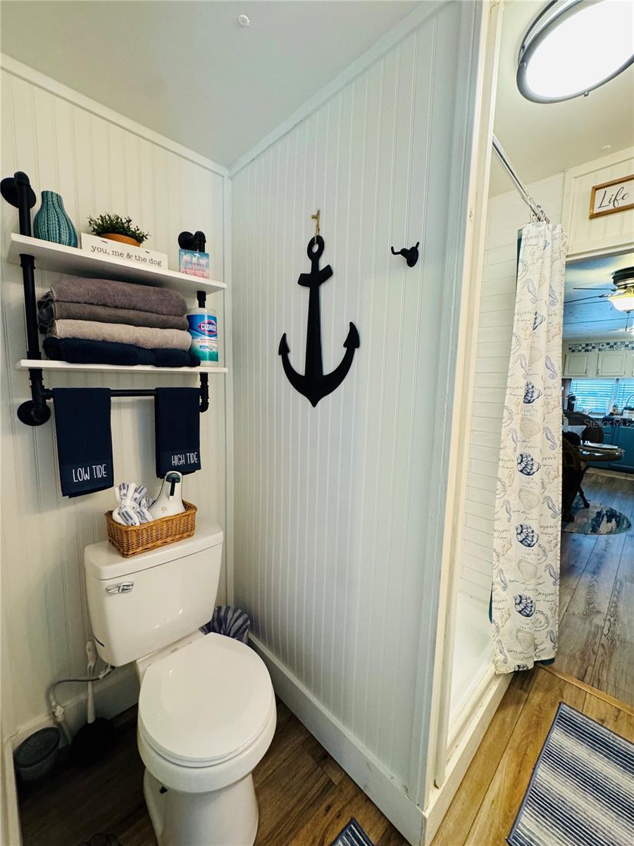 Image 25 of 60 For 411 St George Drive