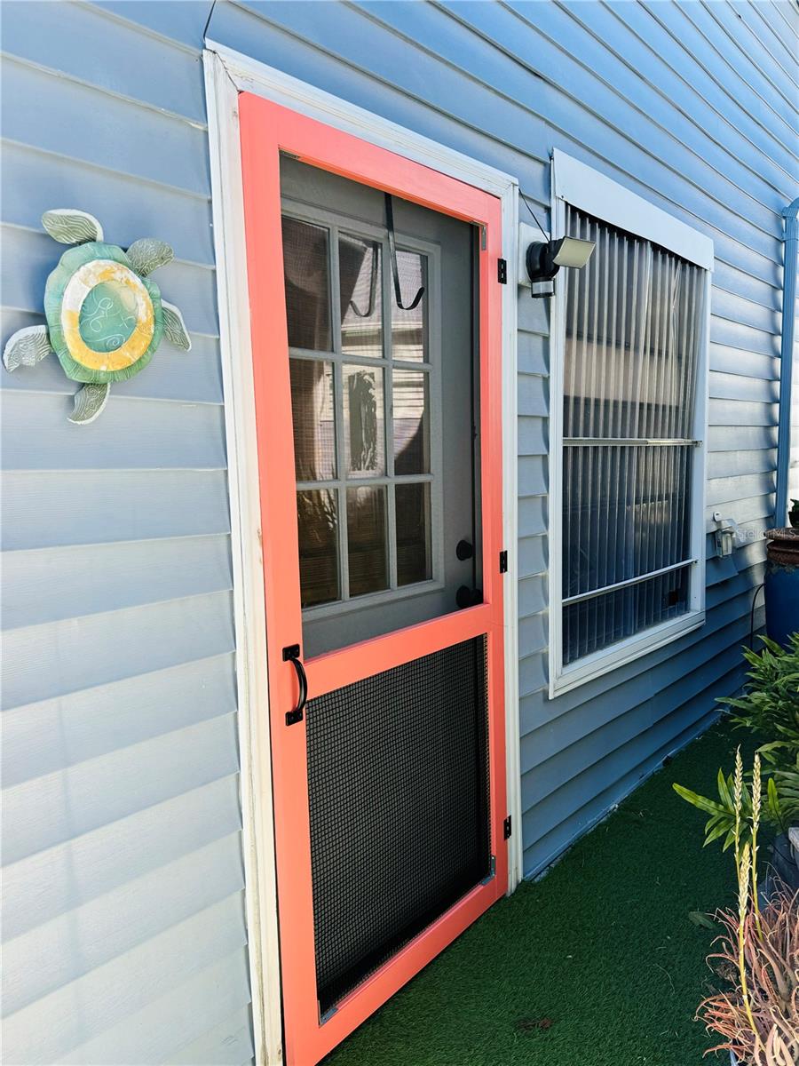 Image 28 of 60 For 411 St George Drive