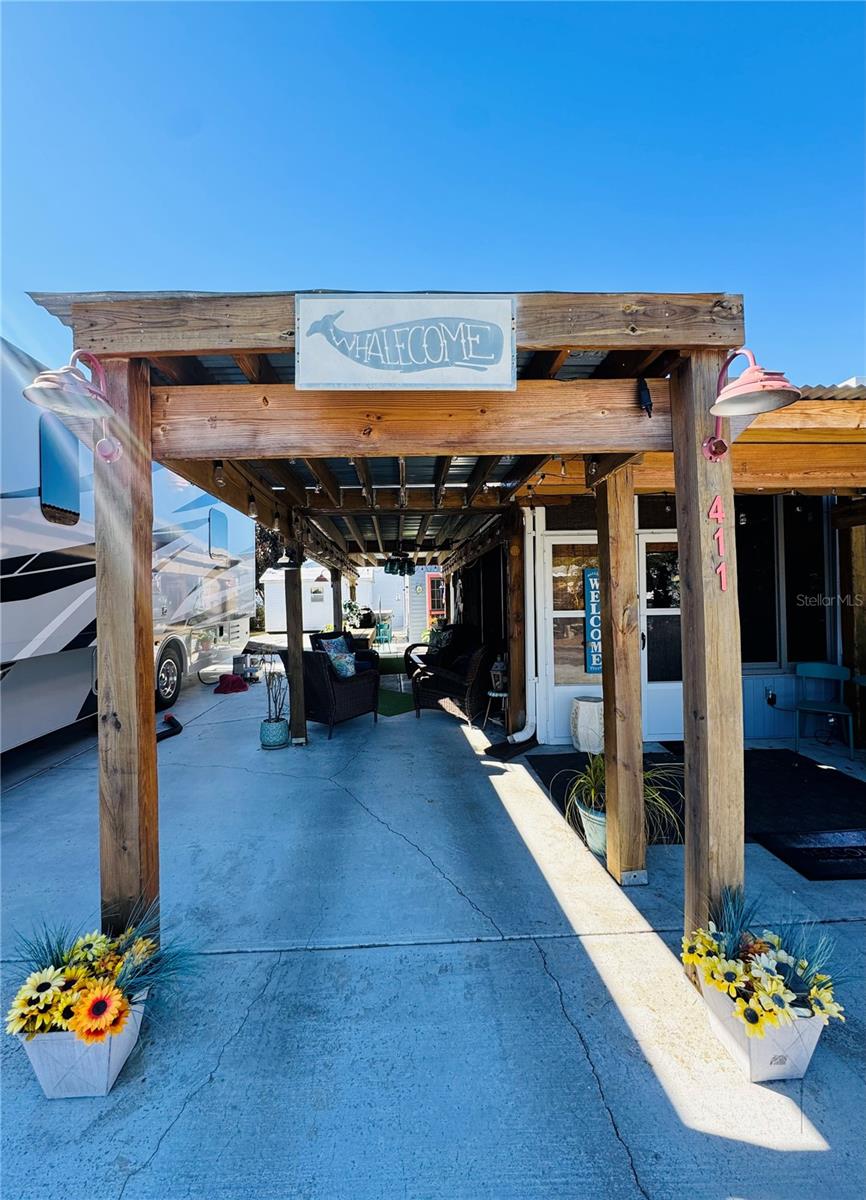 Image 9 of 60 For 411 St George Drive