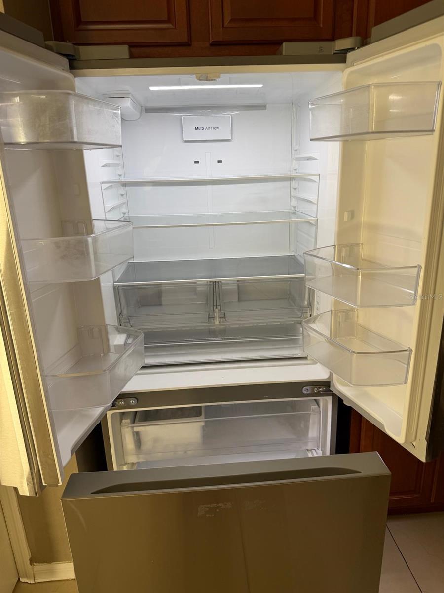 Image 2 of 9 For 1403 Kissimmee Court