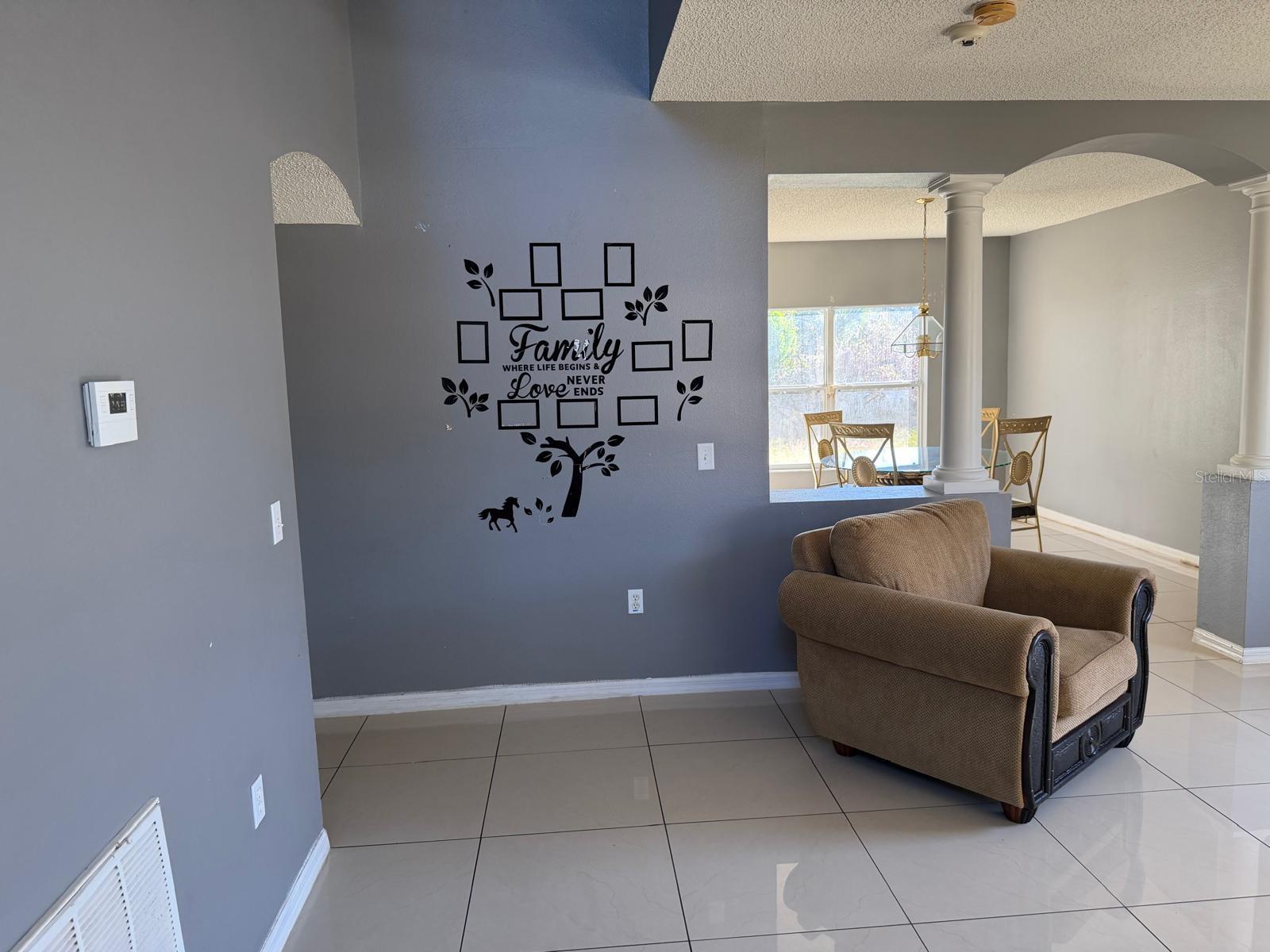 Image 6 of 9 For 1403 Kissimmee Court