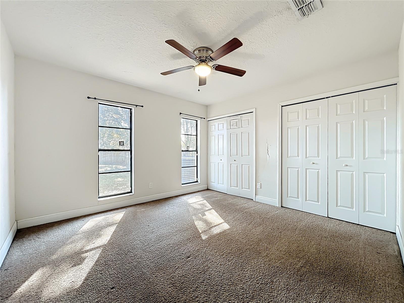 Image 18 of 38 For 2823 Saint Clair Court