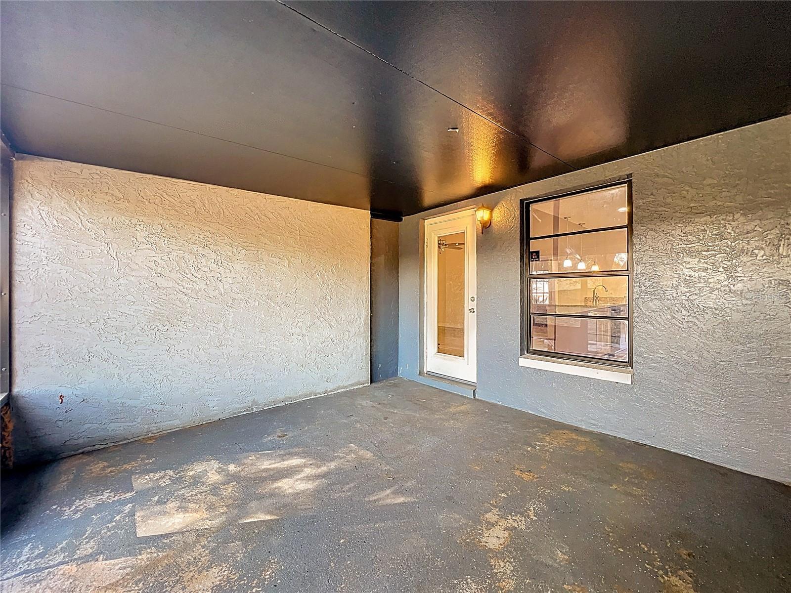 Image 30 of 38 For 2823 Saint Clair Court