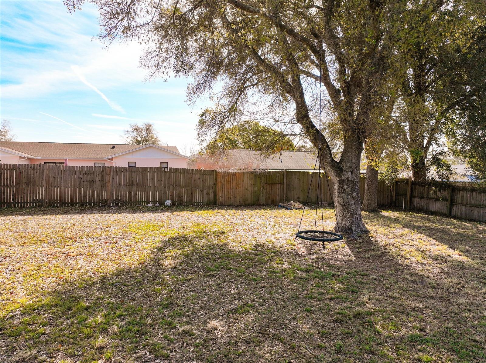 Image 33 of 38 For 2823 Saint Clair Court