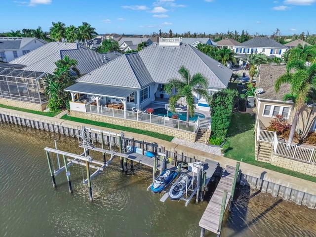 Image 7 of 60 For 714 Islebay Drive