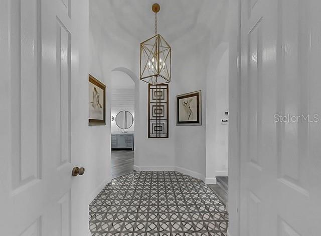 Image 9 of 60 For 714 Islebay Drive