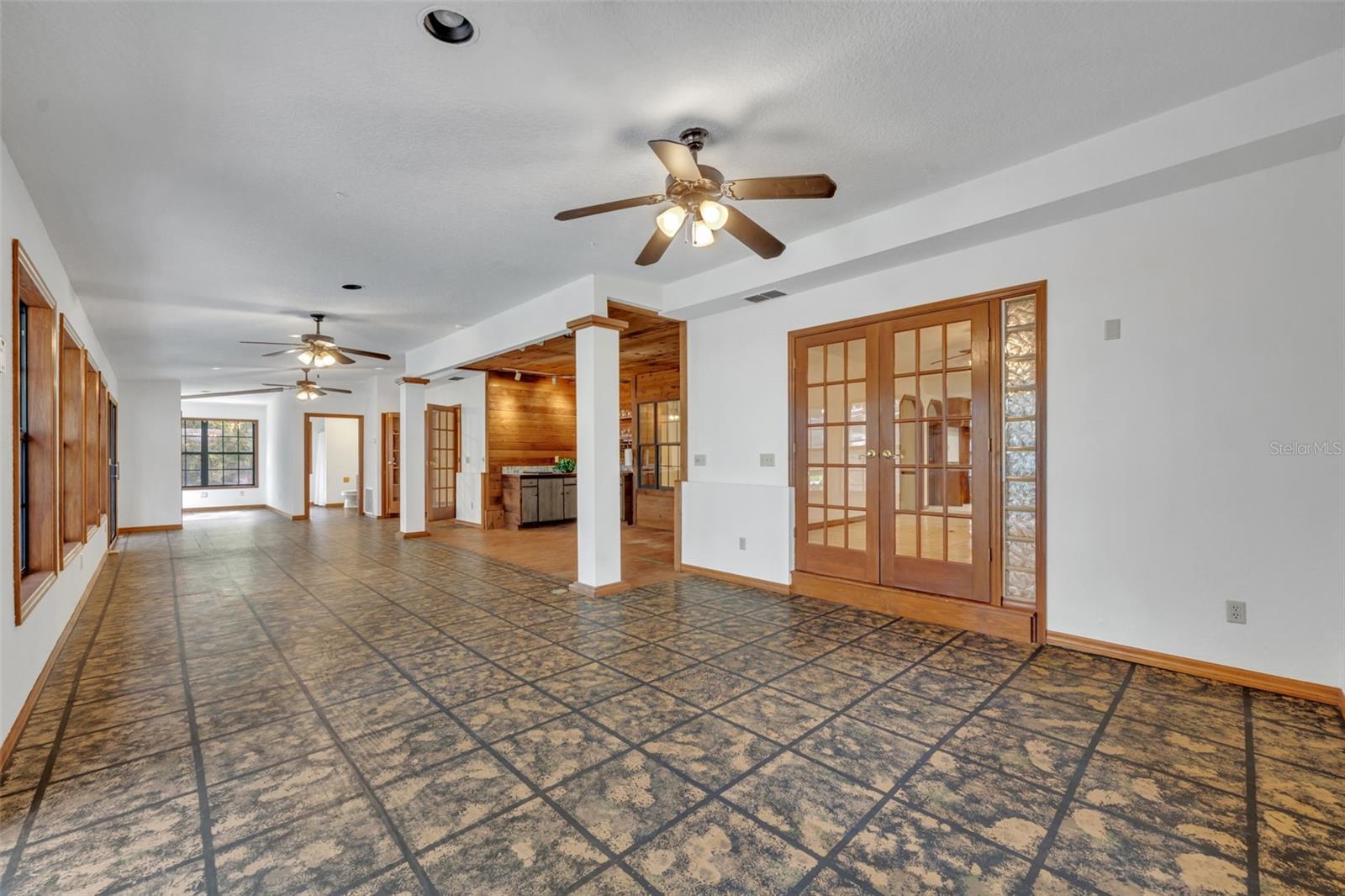 Image 10 of 77 For 5833 Maggiore Trail