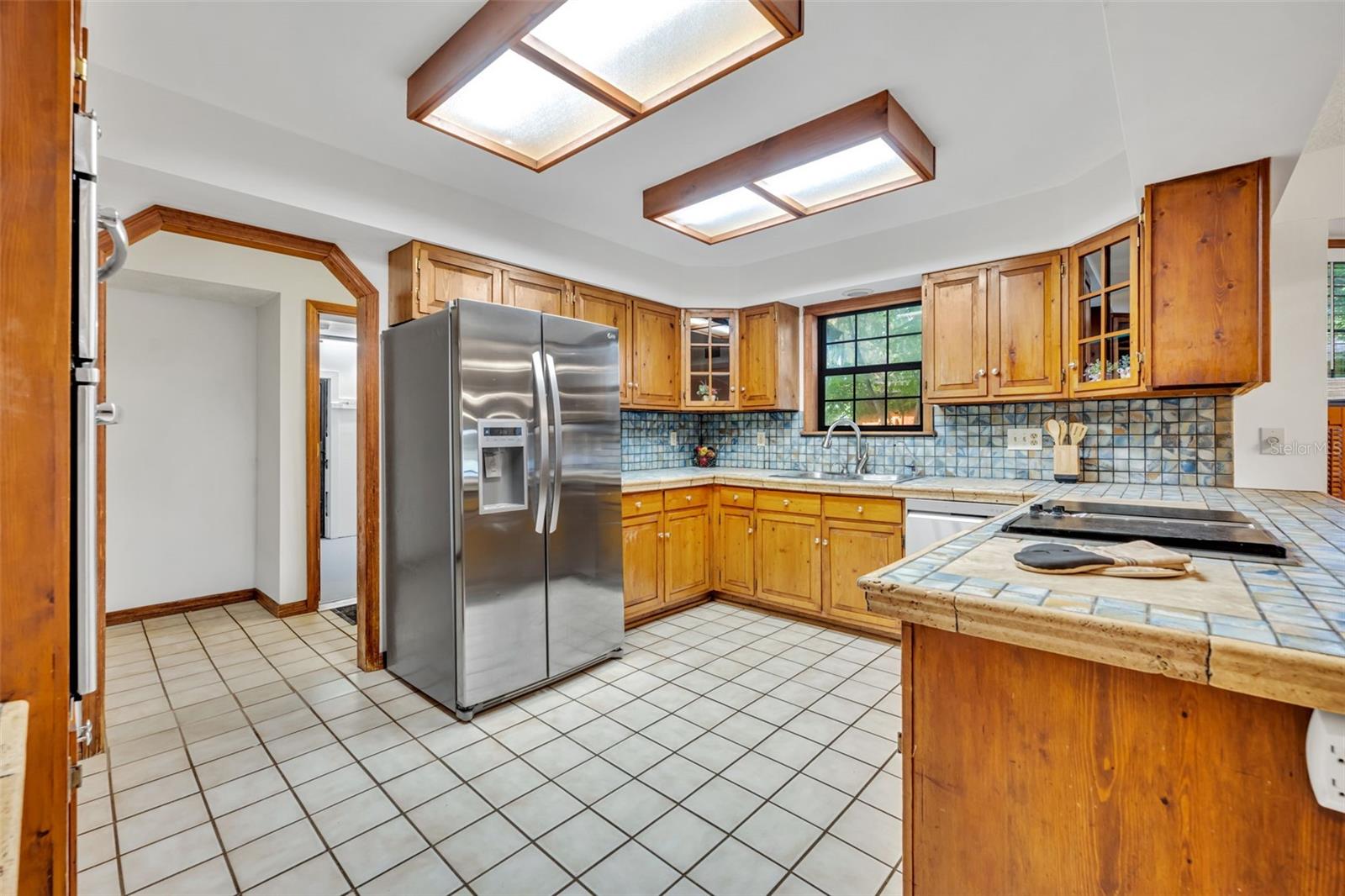 Image 11 of 77 For 5833 Maggiore Trail