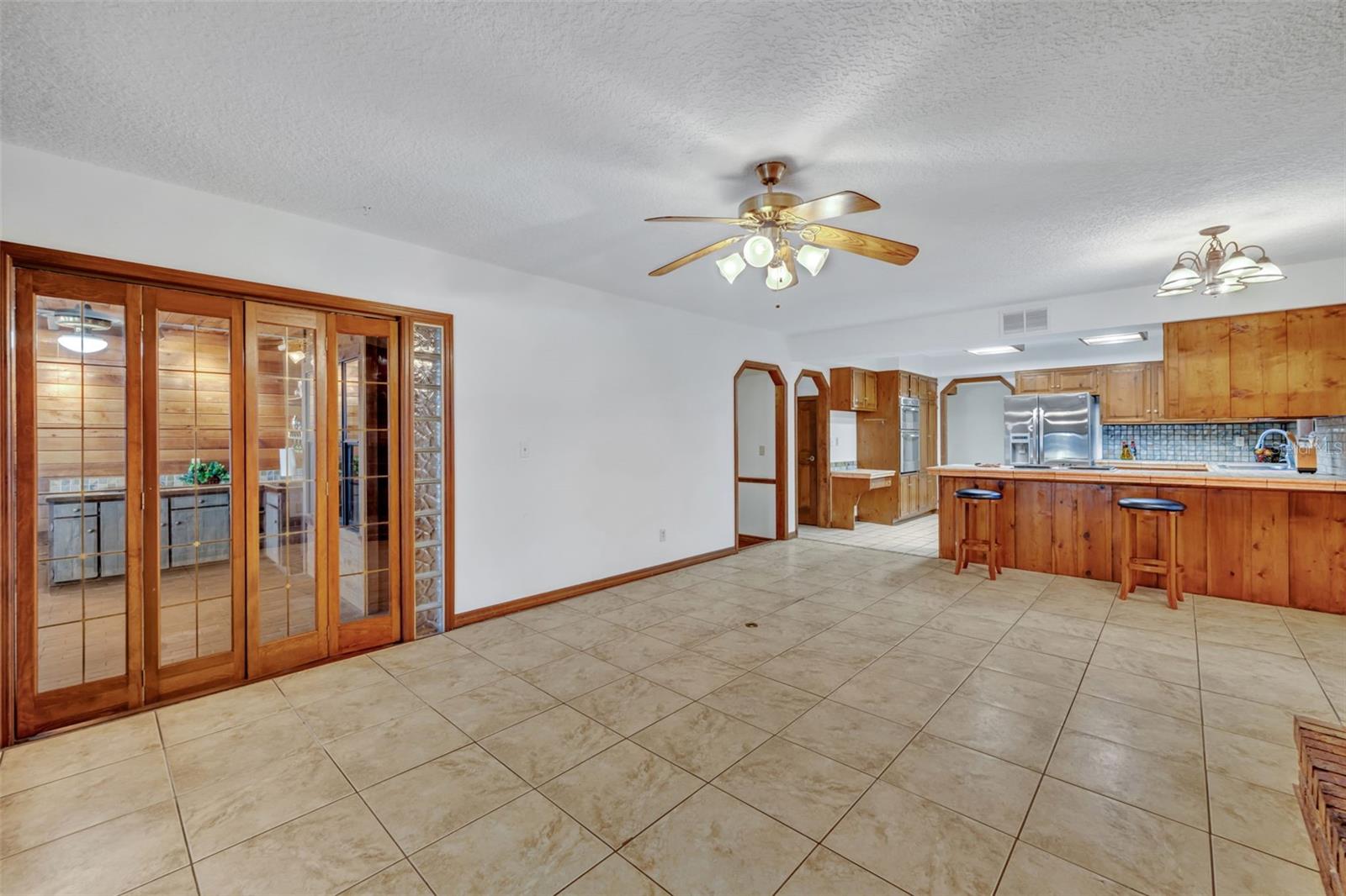 Image 28 of 77 For 5833 Maggiore Trail