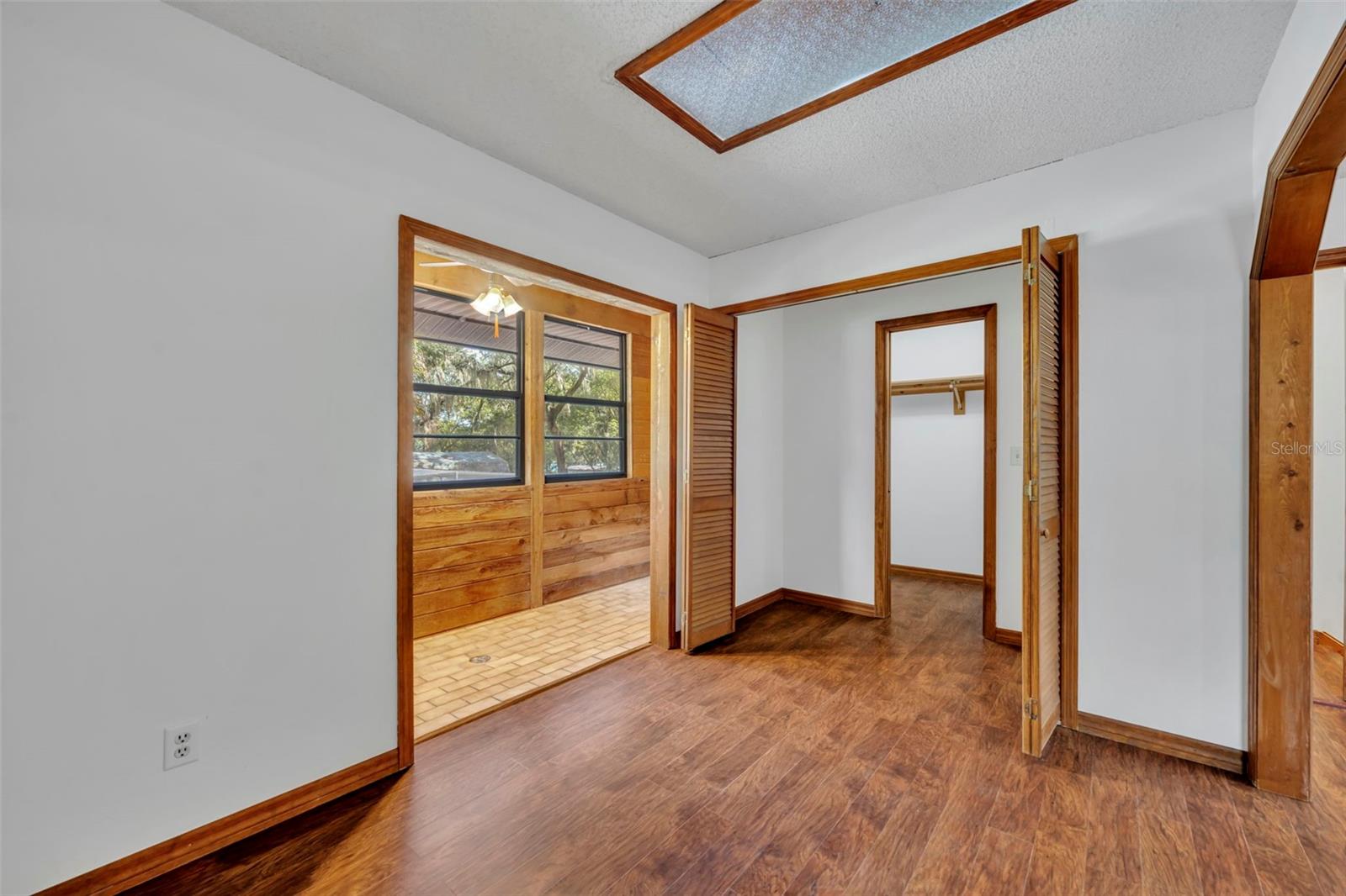 Image 44 of 77 For 5833 Maggiore Trail