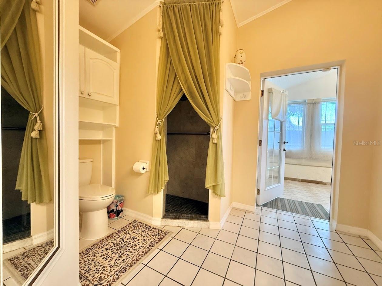 Image 15 of 24 For 1933 Olivia Circle