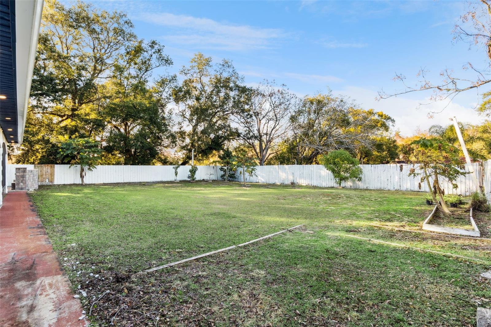 Image 34 of 36 For 20 Rewis Street