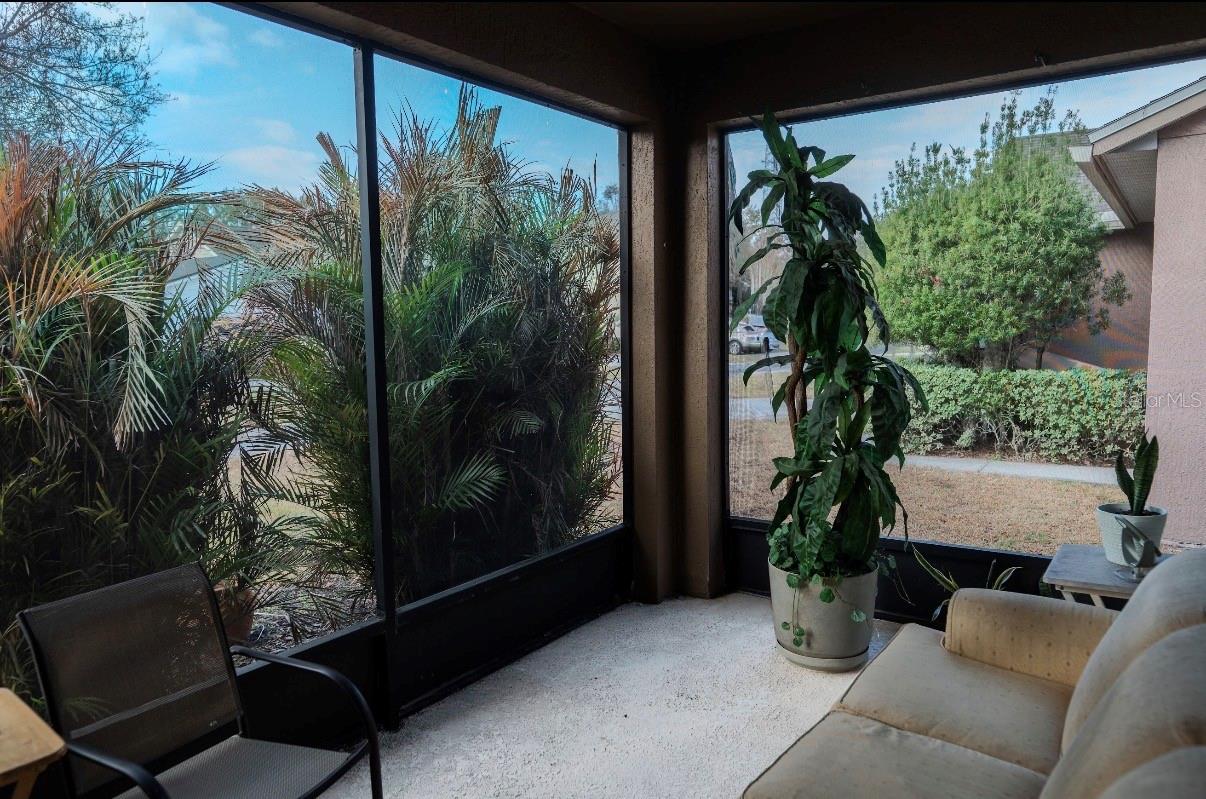 Image 32 of 48 For 6673 Duncaster Street