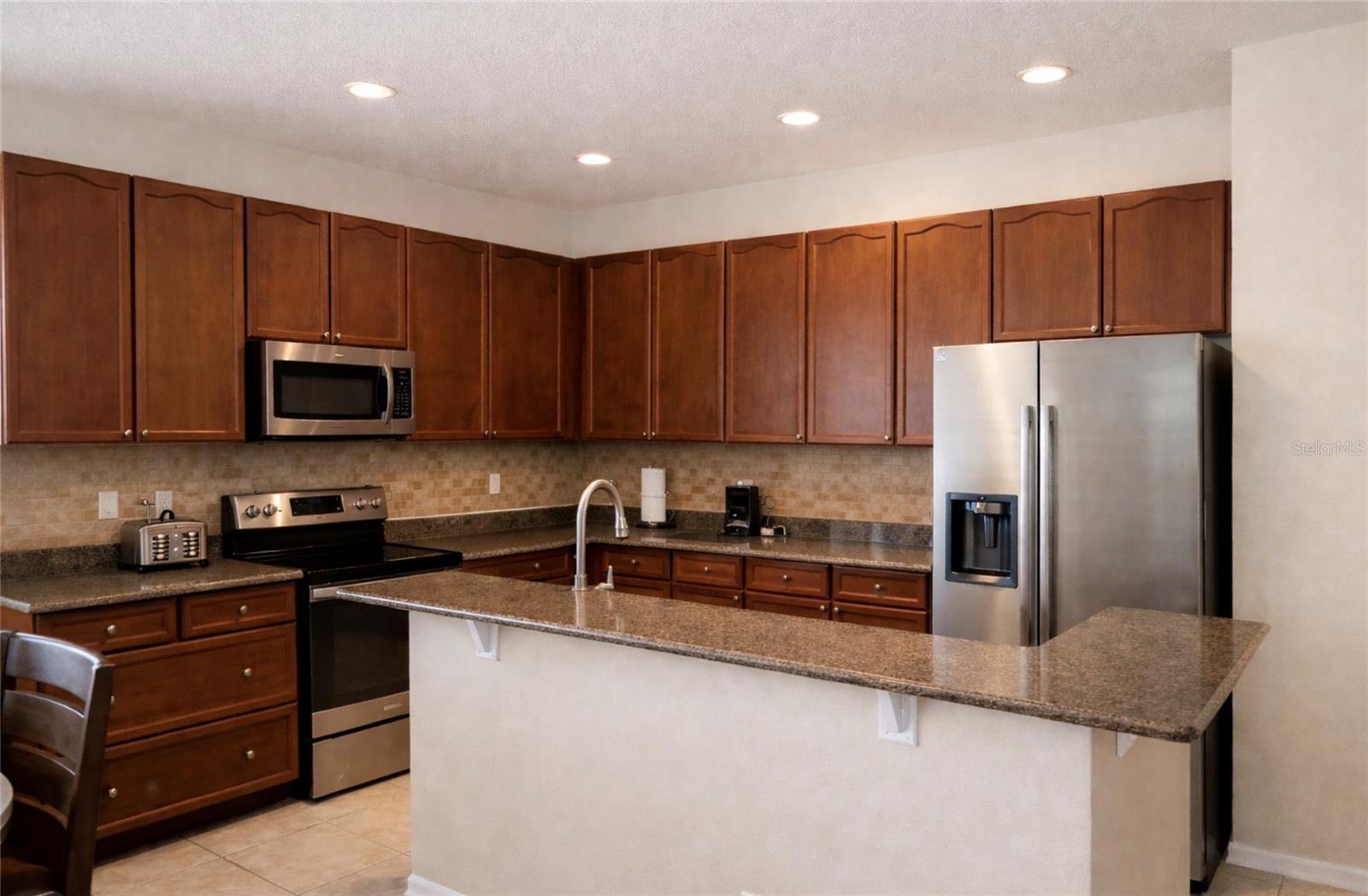 Image 6 of 48 For 6673 Duncaster Street