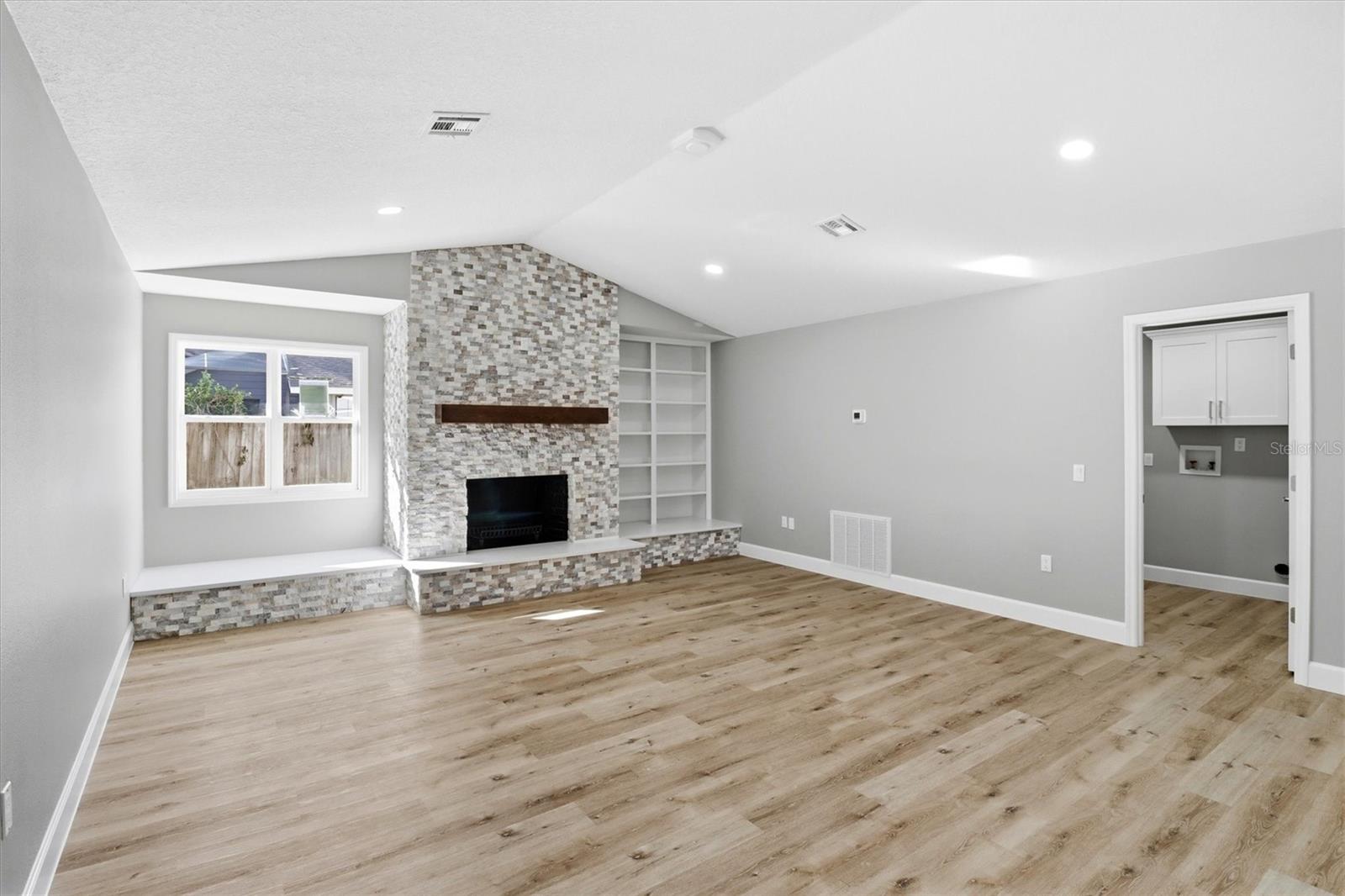 Image 7 of 44 For 33608 Overton Drive