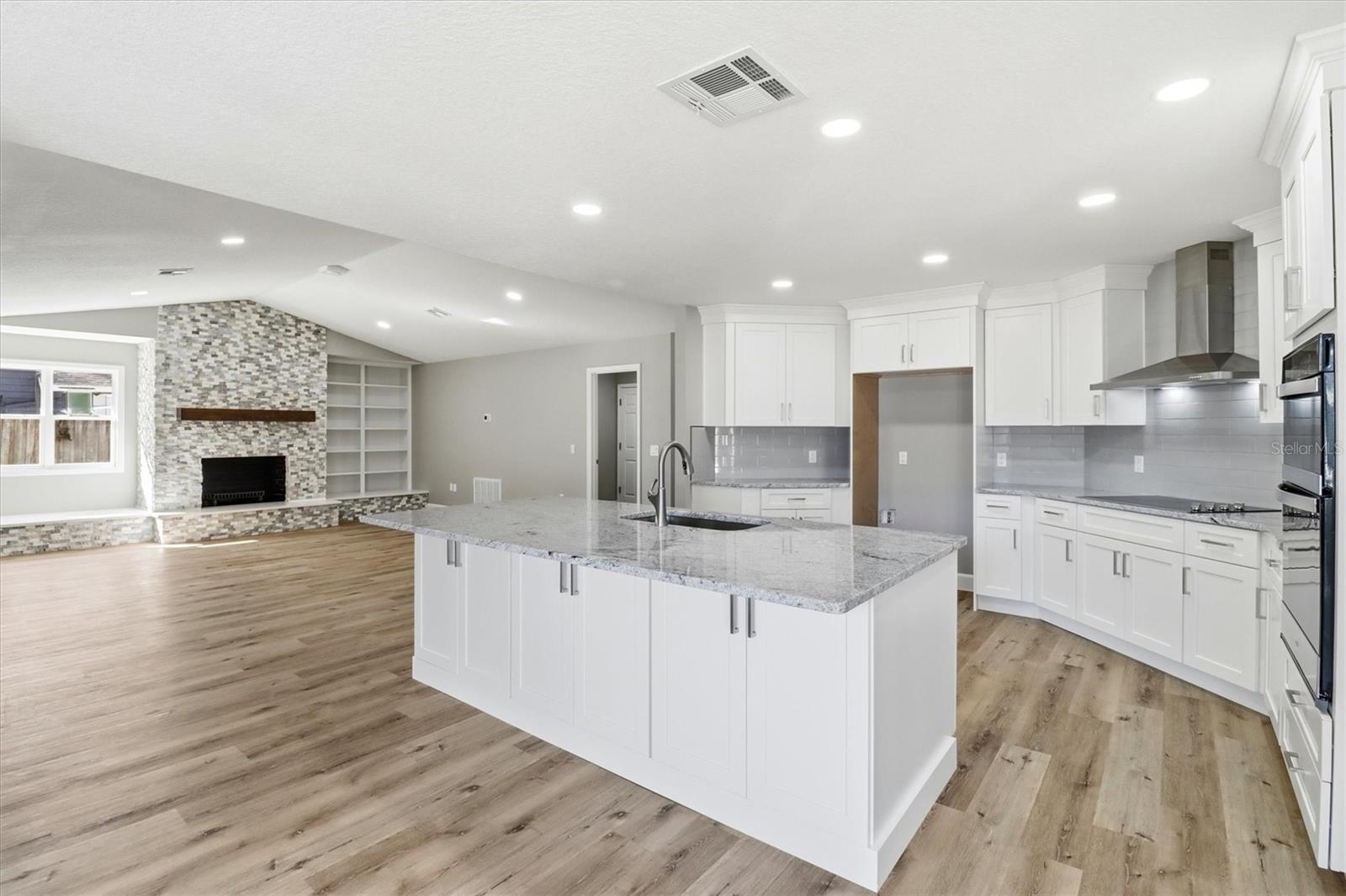 Image 9 of 44 For 33608 Overton Drive