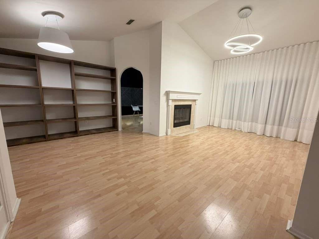 Image 10 of 23 For 2709 Estep Court